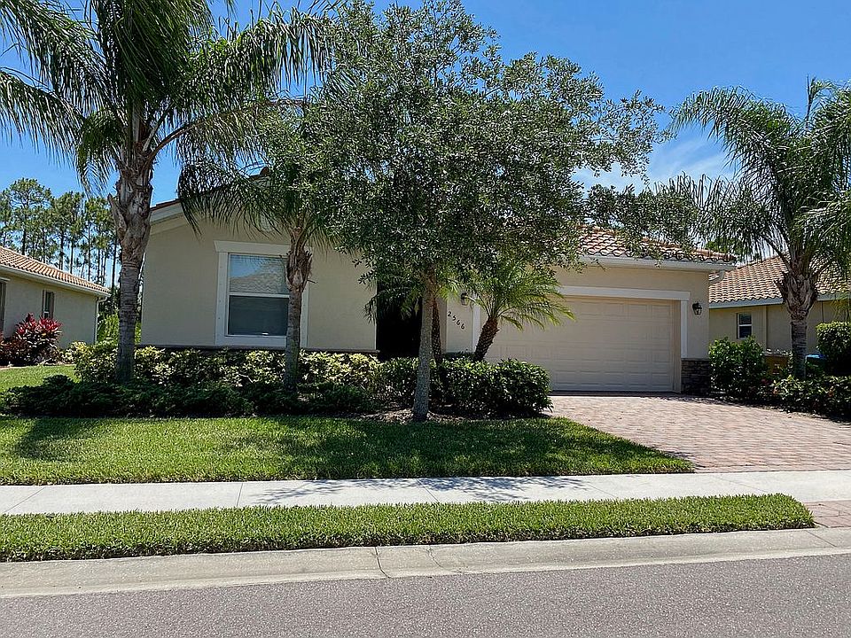 2nd image of 2566 Laurentina Ln