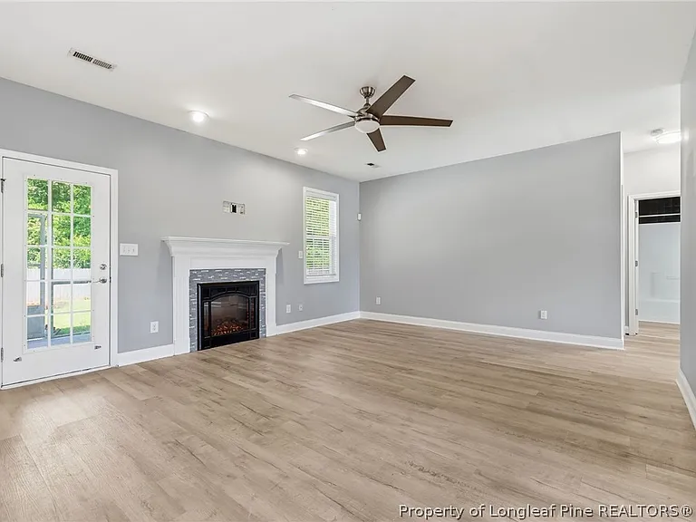 1541 Gallant Fox Ct — Photo 9