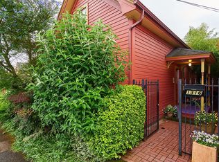 1316 SE Lexington St, Portland, OR 97202