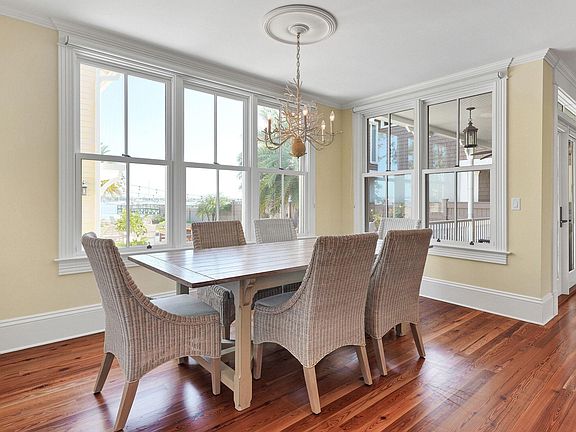 5th image of 103 Marine St