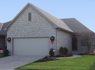 983 Bushwood Ln, Columbus, OH 43235