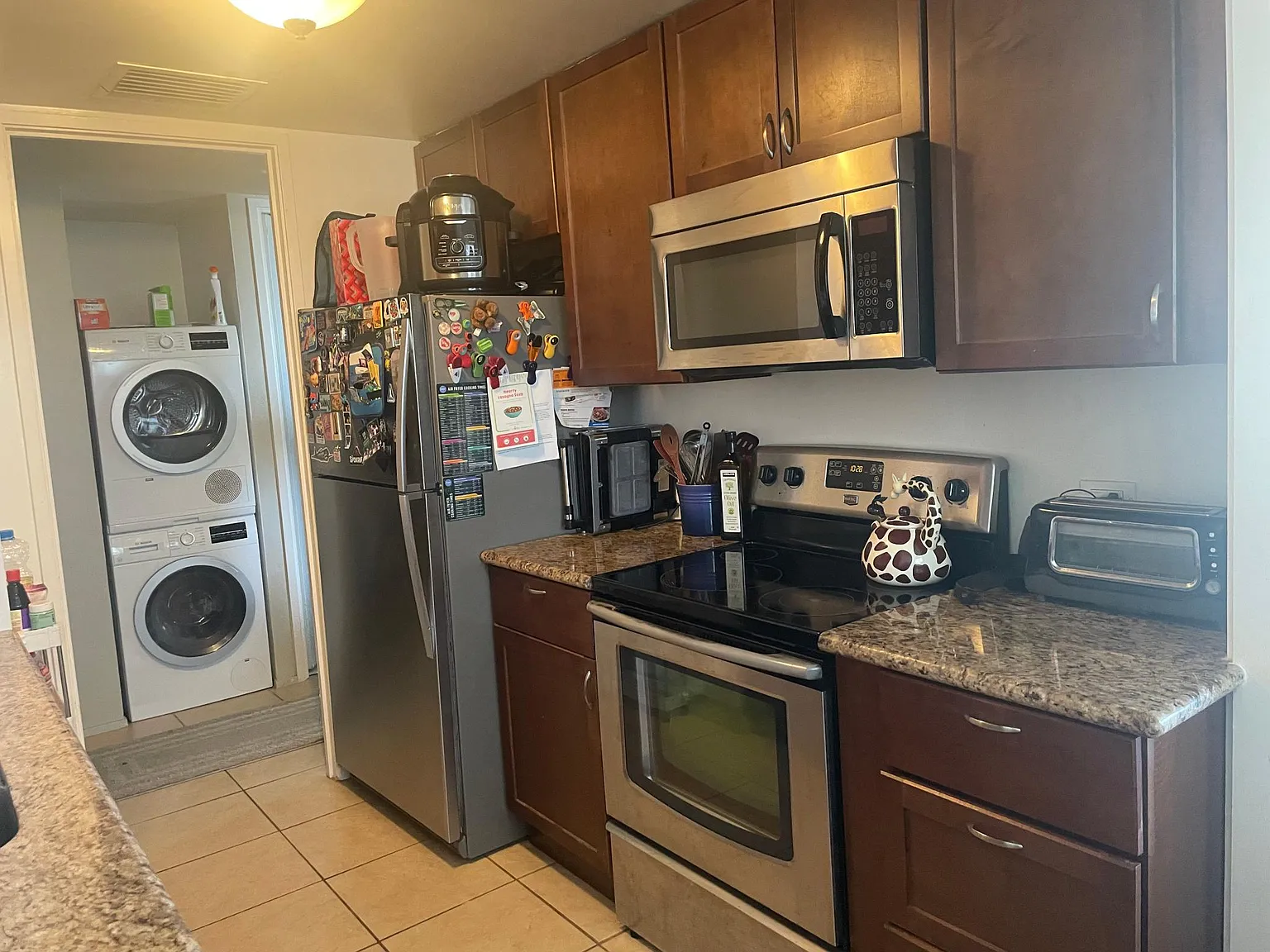 2 bed, 1100 sqft, $3,950 — Photo 3
