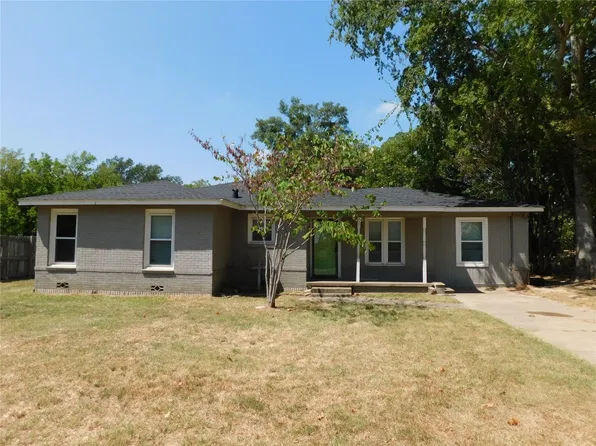 208 Reierson Ave, Athens, TX 75751