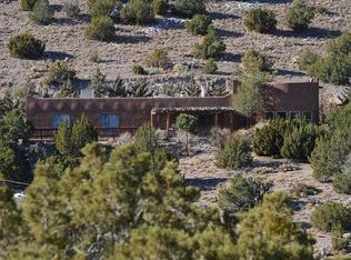 91 Yucca Ln, Placitas, NM 87043