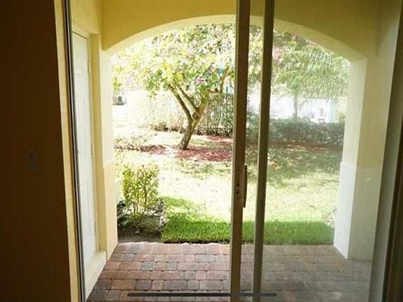 3rd image of 2612 SW 83rd Ter #10E