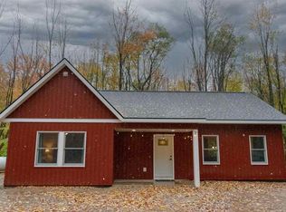 4266 W Stutsmanville Rd, Harbor Springs, MI 49740