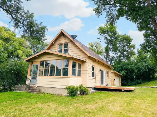 938 N Rosemary Ave, Fergus Falls, MN 56537