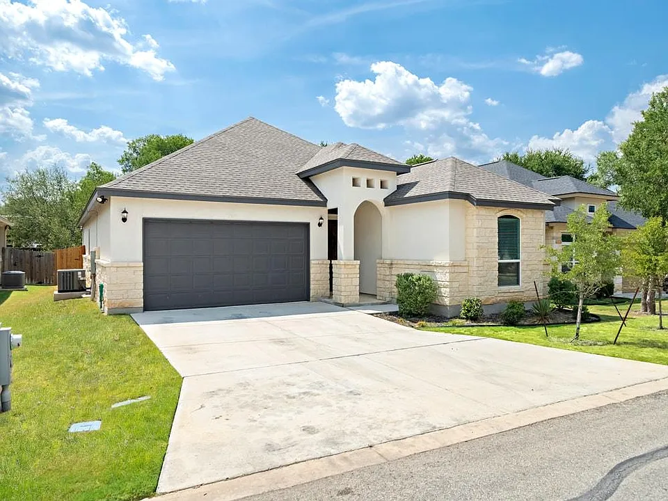 530 Carriage House