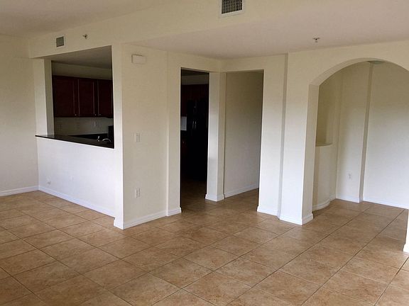 5th image of 11539 NW 60th Ter #0000