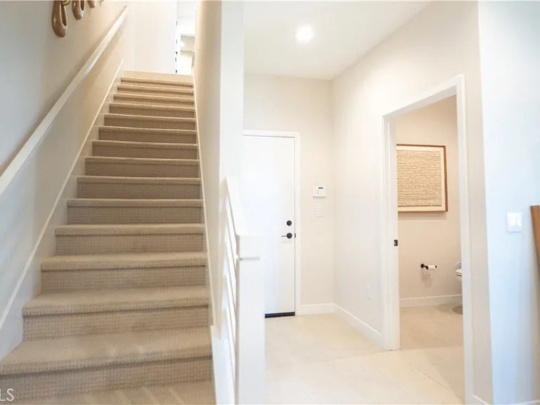 131 N 1st Ave — Photo 9