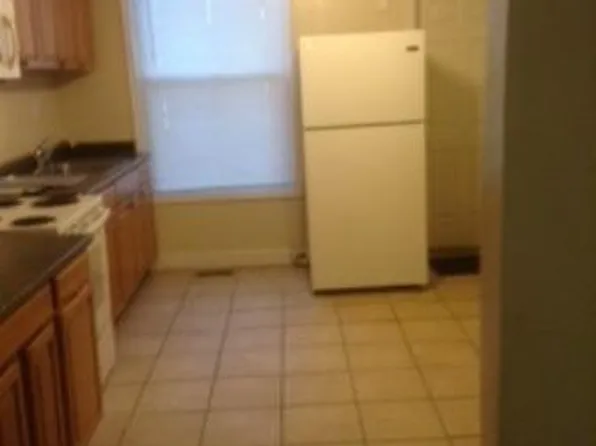 1520 Popland St, Baltimore, MD 21226
