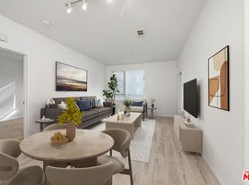 6400 Crescent Park E, Playa Vista, CA