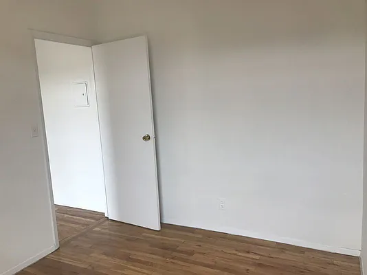 Rented by The Ave Agency, LLC | media 22