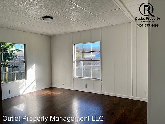 4th image of 6698 Corsica Ct