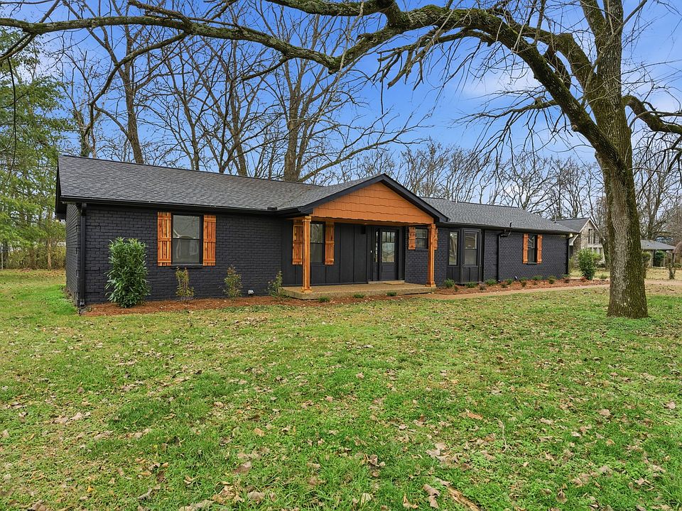 1st image of 421 Clifton Dr