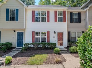 2253 Violet Bluff Ct, Raleigh, NC 27610