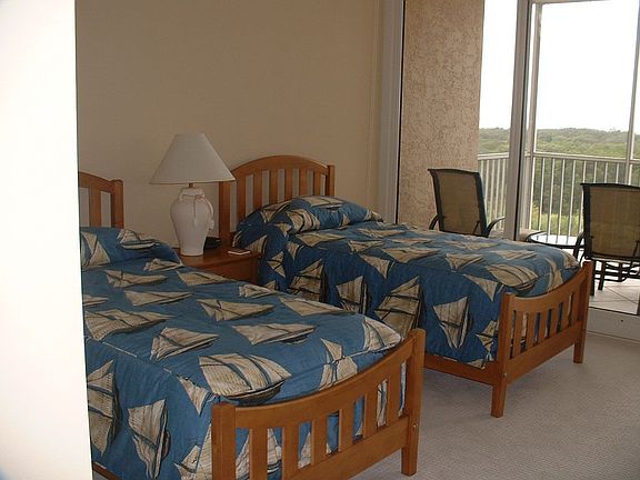 4th image of 7117 Pelican Bay Blvd APT 603