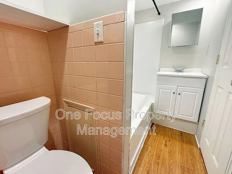 106 W Church St — Photo 6