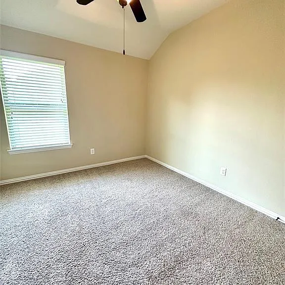 14818 Raleighs Meadow Ct — Photo 11