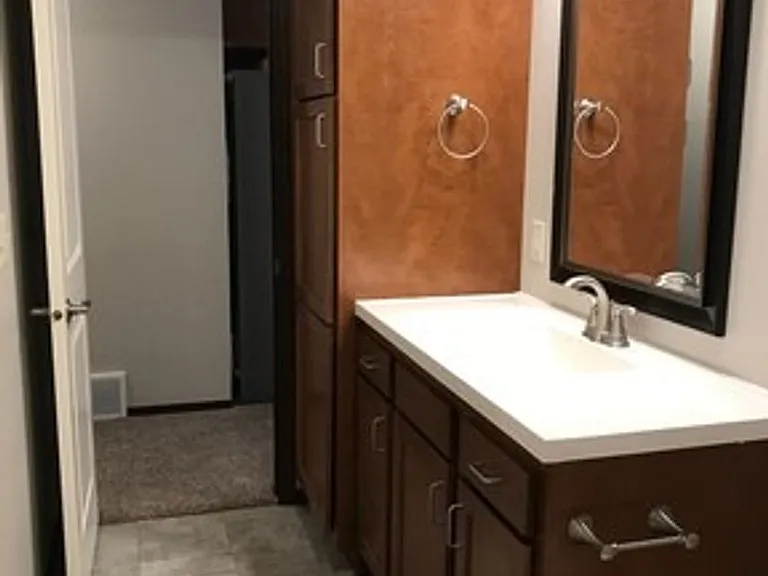 110 Tanner Ct — Photo 41