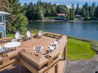 142 Raspberry Ln, Ketchikan, AK 99901