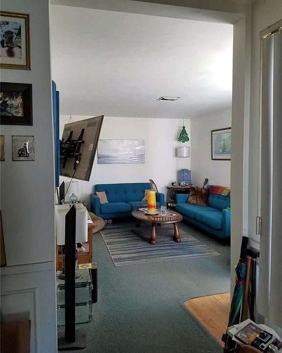 2nd image of 19952 Welby Way