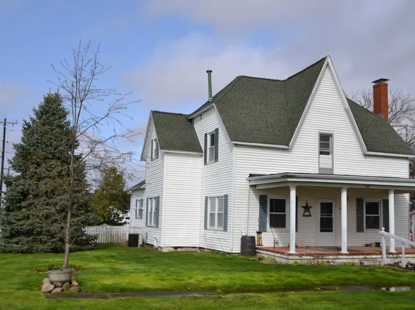 220 S Harrison St, Linden, IN 47955