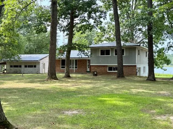 2332 Nottawa Lake Dr, Marshall, MI 49068