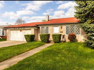 32847 Gloede Dr, Warren, MI 48088