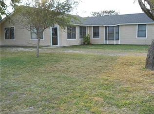 5479 Sunset Trl, Robstown, TX 78380