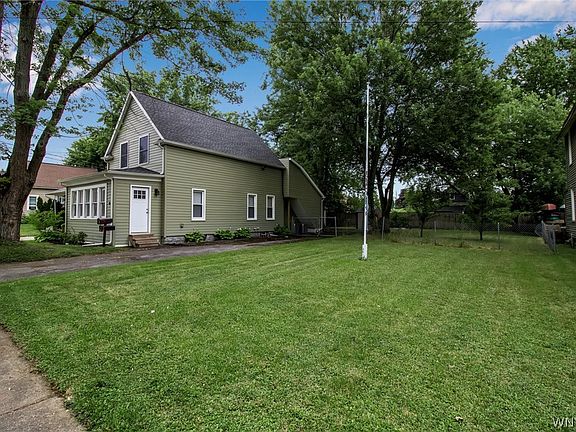 2nd image of 21 Brandel Ave