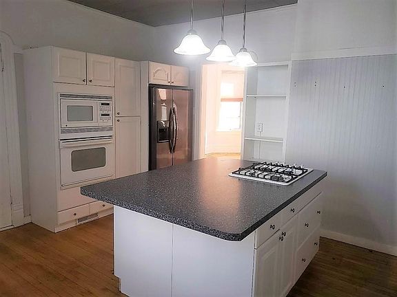 Appliances stay
