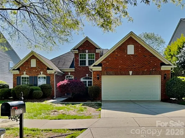 2507 Post Oak Ln, Gastonia, NC 28056