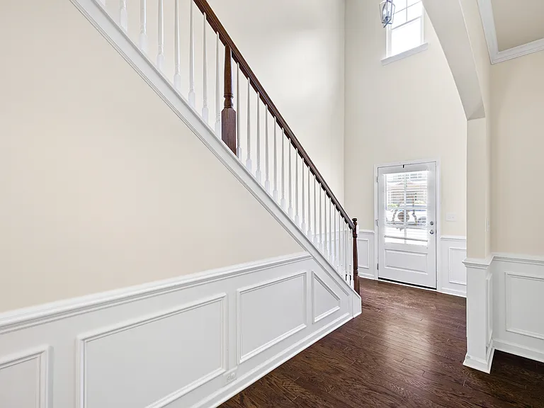 223 Jefferson Ave — Photo 7