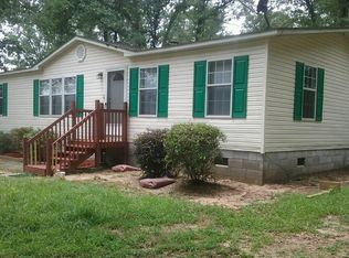 1100 Fox Young Rd, Wagener, SC 29164