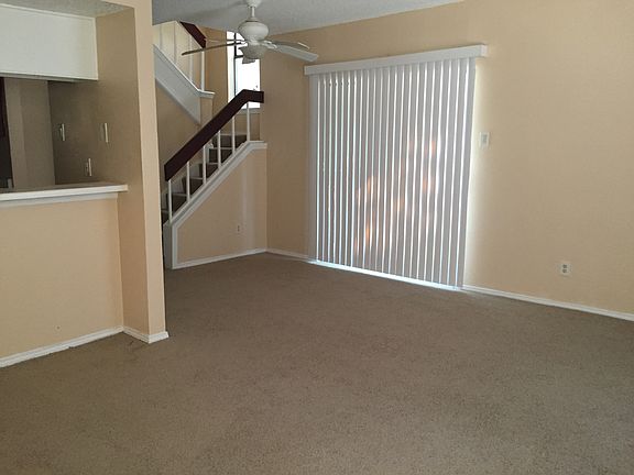 4th image of 2125 Park Willow Ln APT A