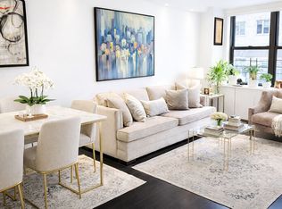 305 E 40th St APT 2M, New York, NY