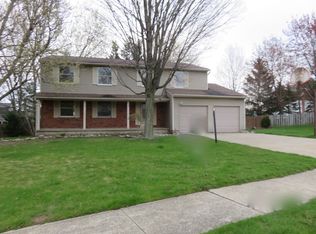 950 Red Oak Cir, Medina, OH 44256