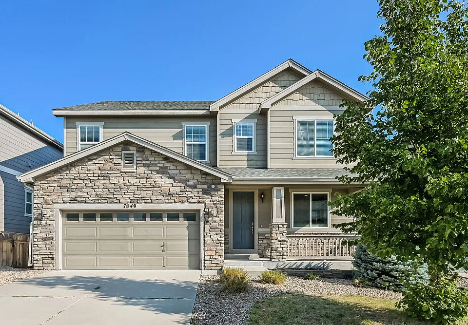 7649 Blue Water Dr