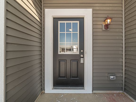 4th image of 12411 Ontario Pl
