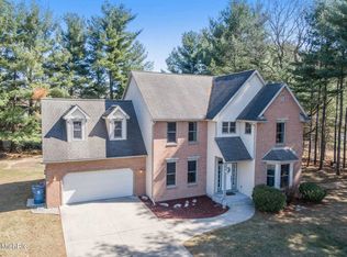 7265 Eagle Heights Dr, Mattawan, MI 49071