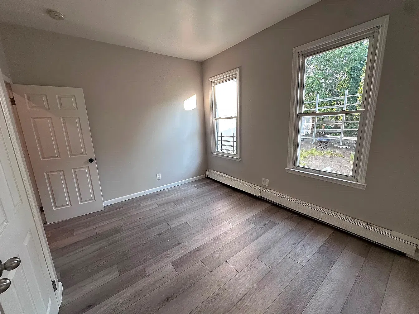 3 bed, 850 sqft, $1,850 — Photo 4