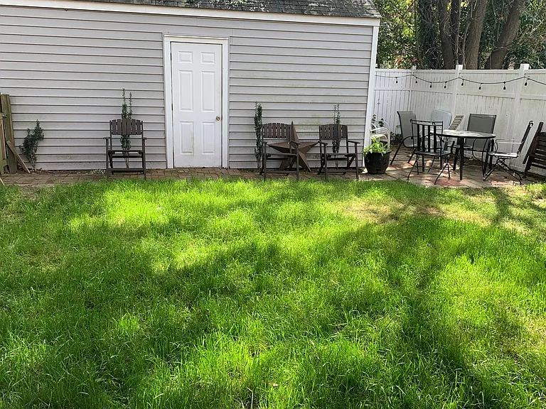 623 Virginia Ave — Photo 50