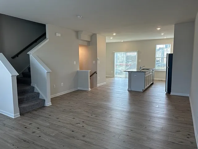 63 Stratton Dr — Photo 8