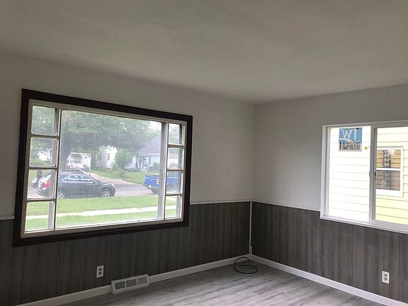 4th image of 120 N Sheridan St