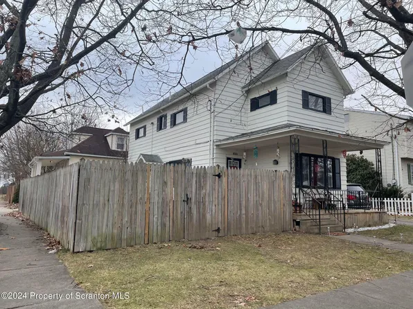 152 Dagobert St, Wilkes Barre, PA 18702