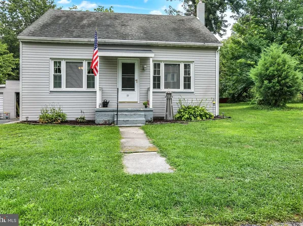 59 Limekiln Rd, Reading, PA 19606