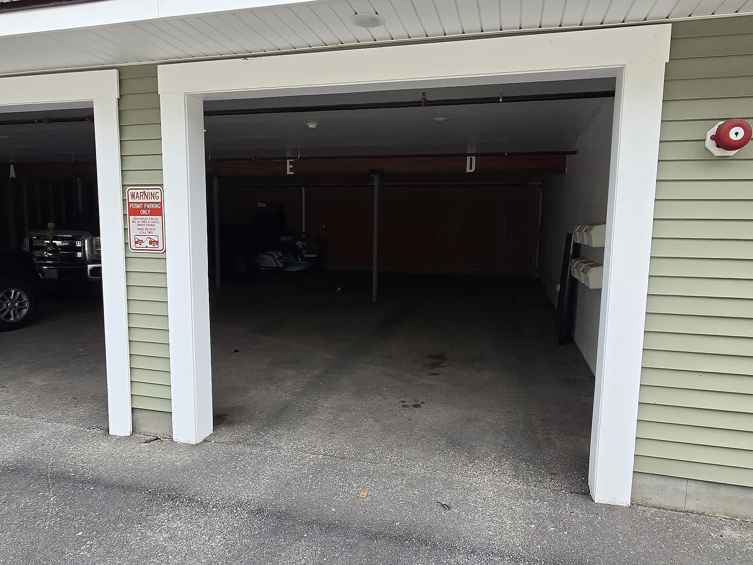 29 Railroad Sq — Photo 2