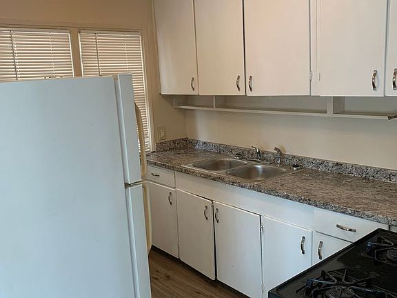 4th image of 14440 Union Ave SW APT 9