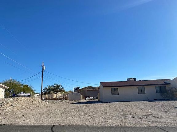 3rd image of 2900 Wolf Ln